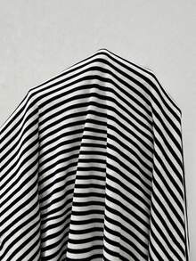 SHEIN LUNE 女款 52% 棉條紋修身 A 字迷你洋裝（黑/白或藍），航海風海灘/度假風 - 彩色 - 查看 4