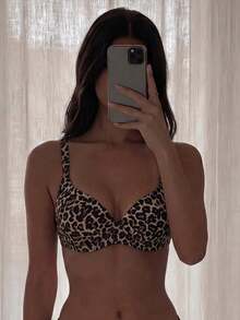 SHEIN Swim 2026 春夏女款泳衣多色隨機印花肩帶托高性感比基尼上衣 - 彩色 - 查看 1