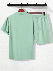 Manfinity RSRT 2pcs/Set Men Summer Solid Color Button-Up Shirt And Shorts Summer Two Pieces Set, Vacation Outfits, - Mint Green - View 2