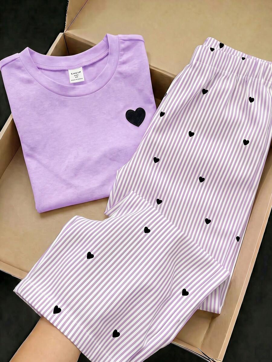 SHEIN Elladie kids 女童春夏休閒時尚新款T恤套裝,正面美式復古數字熱轉印圖案,羅紋圓領,插肩袖T恤上衣搭配休閒長褲,2件套,適合女童美式復古高級簡約休閒舒適甜酷穿搭,適用日常穿著、上學、出遊、度假、日常運動、參加派對、節日,春夏穿搭 - 紫色 - 查看 1