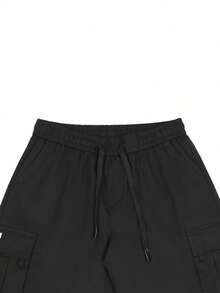 Manfinity Homme Pantalones cortos cargo con bolsillo volteado y cintura con cordón ajustable para hombre - Negro - Ver 4