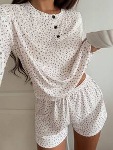 DAZY Women's All-Over Print Round Neck Long Sleeve Top And Shorts Casual Daily Home Sleepwear Set - White - View 3