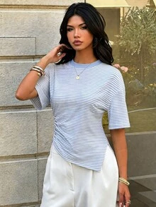 Aloruh 女款休閒條紋抽繩收腰抓皺不對稱下擺 T-shirt，初秋條紋上衣 - 白色 - 查看 3