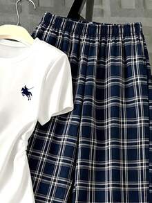 復古時尚迷你 Logo 圖案休閒條紋長褲，Tween 女孩極簡休閒時尚修身腰縮褶 T-shirt 上衣與寬鬆長褲 2 件套，適合春夏季休閒日常穿著、街頭風、外出、度假、返校 - 白色 - 查看 3