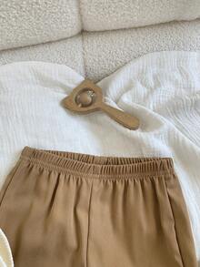 SHEIN Playful Pals 男嬰休閒熊圖案拼接長袖2合1上衣搭配卡其色長褲套裝，適合返校、外出、聚會、日常穿著 - 白色 - 查看 8