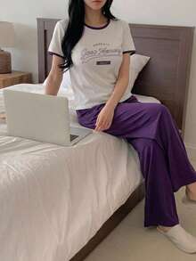 DAZY Set pigiama da donna 2 pezzi con bordi a contrasto, girocollo, maglietta a maniche corte con stampa e pantaloni da casa con vita elastica - Bianco - Visualizzare 5