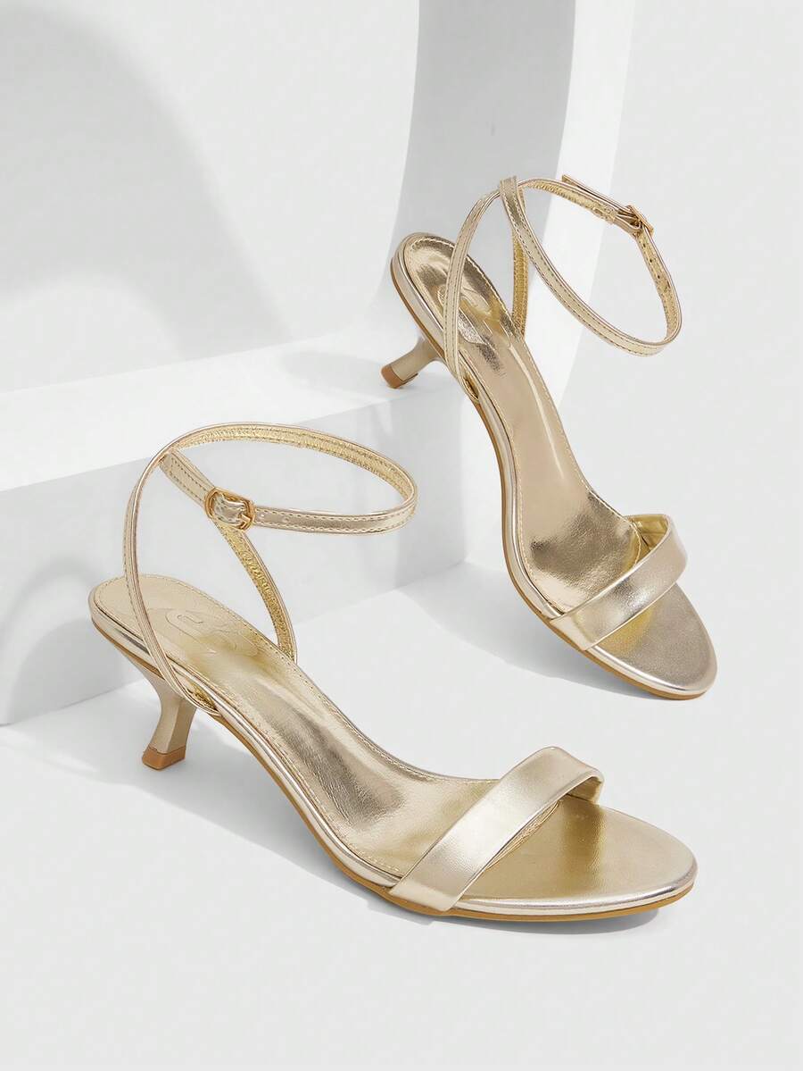 CUCCOO SZL Giày sandal nữ cao gót mũi nhọn gót mảnh, quai mảnh phối ghép, bề mặt kim loại, phong cách đa năng, gót trơn, mẫu mới xuân hè, đi hằng ngày - Kim loại màu vàng nhạt - Xem 1
