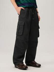 Men Flap Pocket Side Drawstring Waist Oversize Cargo Pants, Fall Wide Leg - Black - View 6