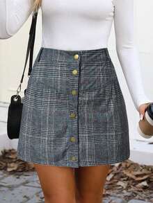 SHEIN LUNE Rok Mini A-Line Slimming Pinggang Tinggi Kancing Tunggal Motif Kotak-kotak Abu-abu Ukuran Plus untuk Musim Gugur - Grey - View 3