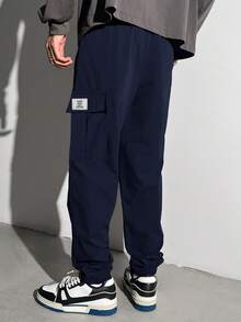 SHEIN 青少年男孩休閒灰色工裝口袋慢跑長褲，四季穿著，百搭日常校園風男孩服飾 - 藏蓝色 - 查看 3