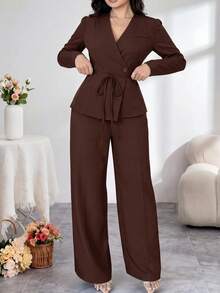 Feyla Setelan Dua Potong Elegan untuk Wanita Ukuran Plus: Kemeja Lengan Panjang Kancing Ganda Warna Polos dan Celana - Coffee Brown - View 6