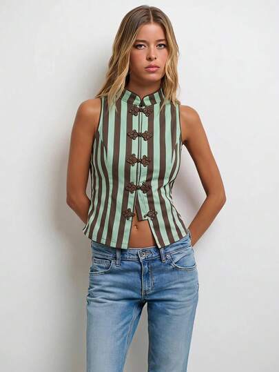 Nöista Sleeveless Striped Denim Top With Chinese-Style Turned-Up Buttons.