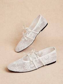 Rosivie Zapatos de tacón alto estilo Mary Jane retro de punta redonda para mujer, contraste negro & blanco, para uso casual en primavera - Red de fuegos artificiales blanca - Ver 6