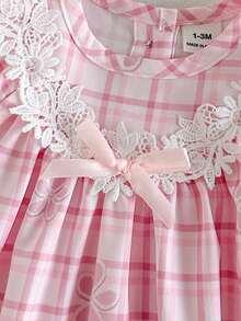 SHEIN Vintaside Kids 女嬰可愛白色黃色條紋蝴蝶結印花圓領無袖寬鬆版型柔軟面料洋裝 - 淺粉色 - 查看 8