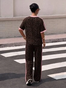 Women Two-Piece Outfits - 不同顏色的11 - 查看 2