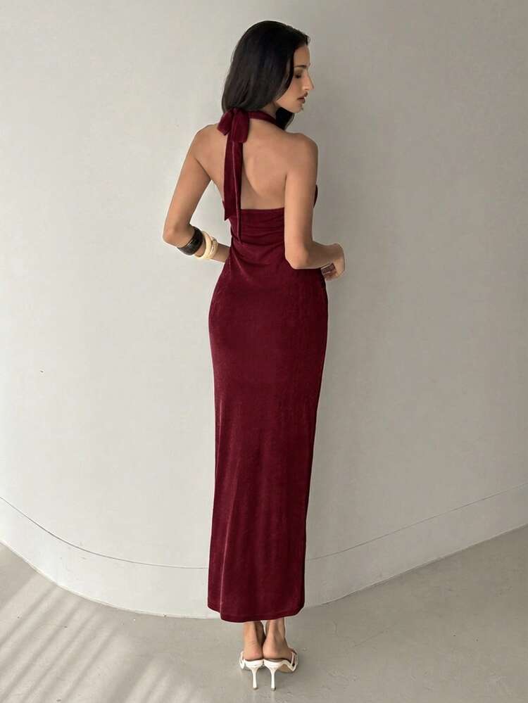 Aloruh Light Green Deep V-Neck Sexy Vacation Date Dress - Burgundy - View 2