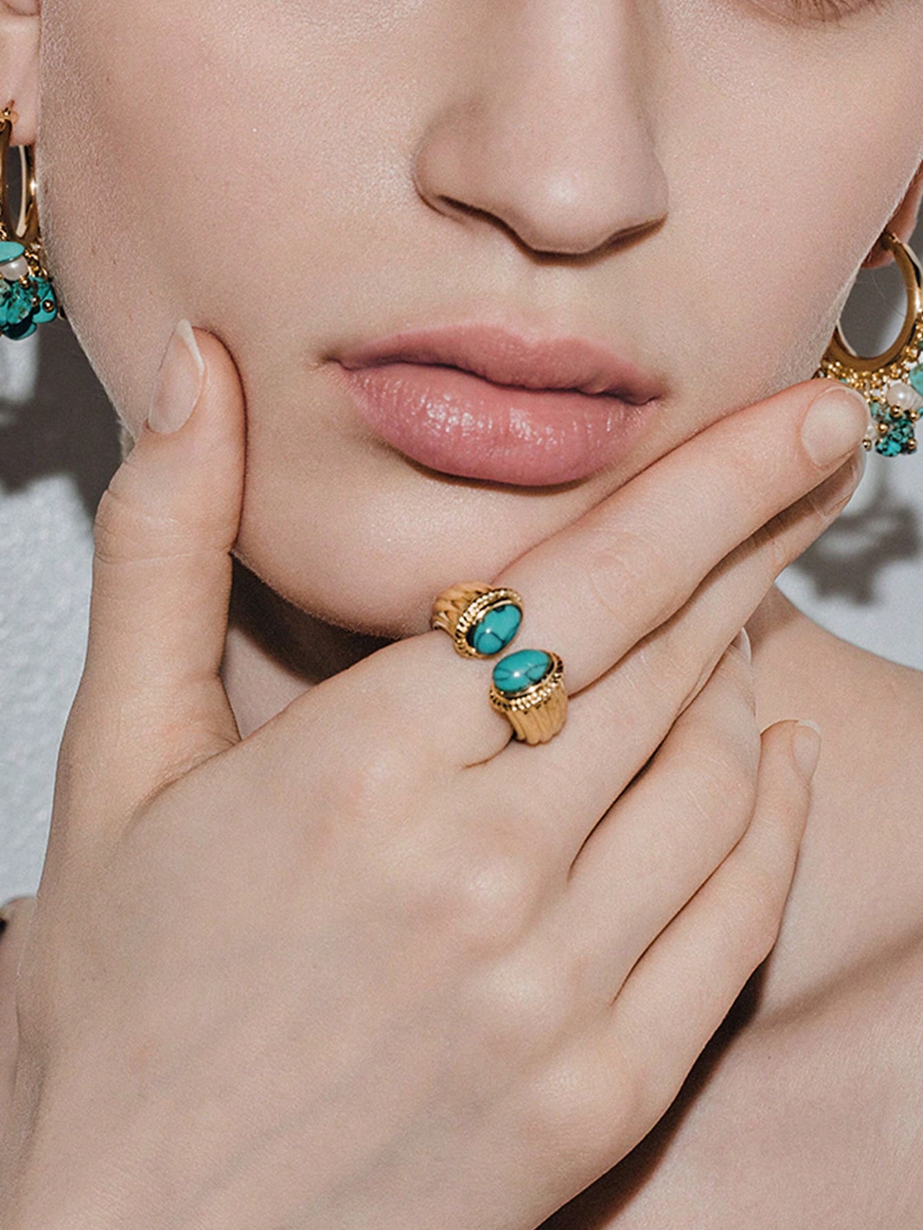 Noxbound 18K Gold Ring Niche Personalized Ring - Gold-Turquoise - View 1