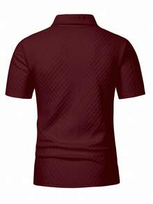 Manfinity Homme 男士大尺碼不對稱提花落肩休閒短袖 Polo 衫，適合日常穿著、度假，送給丈夫/男友的禮物 - 酒紅色 - 查看 2