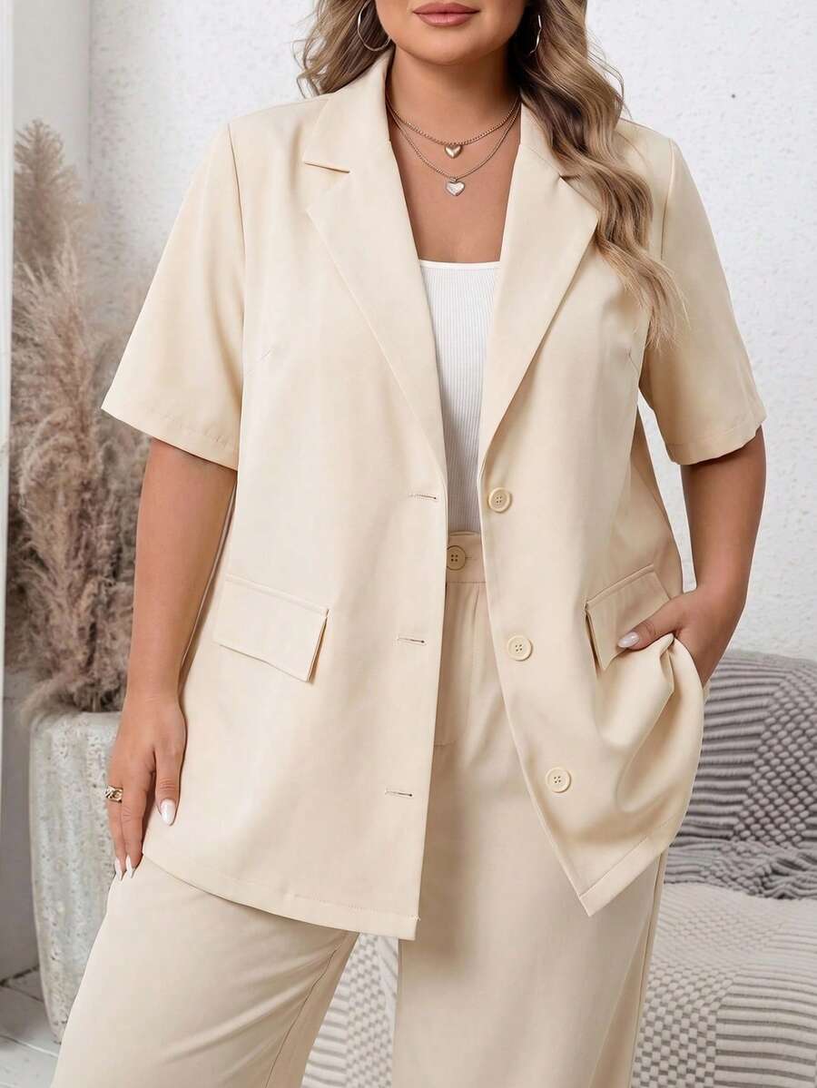 SHEIN CURVE+ 大尺碼女款V領短袖休閒西裝外套,畢業季、返校季適用 - 杏色 - 查看 1