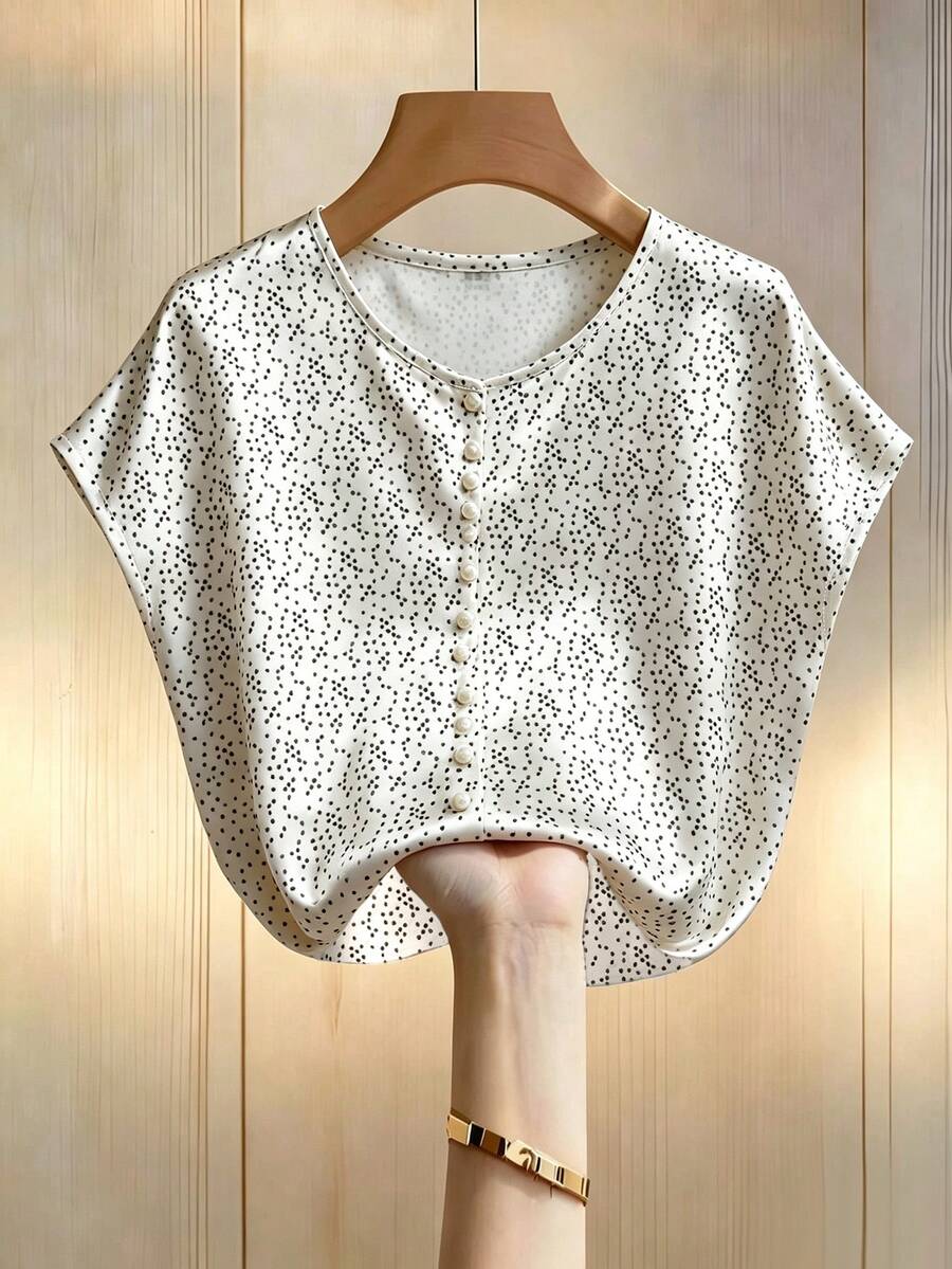 SHEIN Franclia 女款香檳色蝙蝠袖優雅圓領珍珠裝飾短袖襯衫,緞面布料,適合通勤、日常優雅穿搭 - 黑與白 - 查看 1