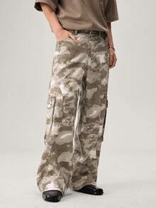 Vaulklash Men Fashionable Multi-Pocket Rivet Design Casual Loose Camo Baggy Wide Leg Jeans - Army Green - View 4