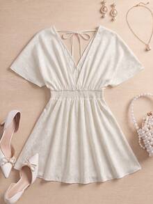 Franclia Plus Size French Chic Elegant Minimalist Fashion Slimming Waist V-Neck Dress - Apricot - View 2