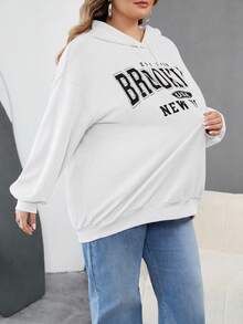 SHEIN CURVE+ 大尺碼女款休閒優雅寬鬆 90 年代極簡美式印花連帽長袖寬鬆衛衣 秋季度假 全身白色 畢業社團 - 白色 - 查看 4