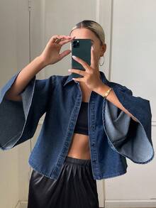 Livesso 夏秋款女款深藍色棉質牛仔上衣，領口設計、短袖燈籠袖、寬鬆版型、短版開襟式 - 深色水洗藍 - 查看 4