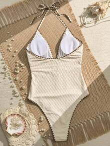 SHEIN Swim 2026春夏新款女款溫柔米色紋理連身泳衣，深棕色鋸齒波浪飾邊，V領掛脖，腰部與腹部雙海星金屬扣鏤空設計，高衩修身島嶼度假連身泳衣 - 杏色 - 查看 2