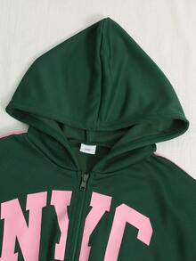 SHEIN 2件組女童綠色收腰短版連帽衛衣與寬鬆長褲休閒運動套裝，秋冬字母印花外套與拼色織帶寬腿褲套裝 - 綠色 - 查看 4