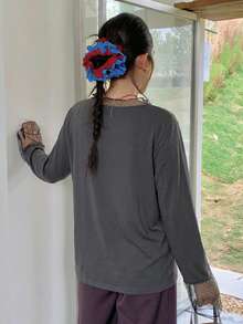 Dazy Plus Camiseta holgada y versátil de unicolor con parches, tela de malla de lunares transparente - Gris - Ver 2