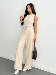 Cévolie Conjunto de 2 piezas de blusa sin mangas con dobladillo de encaje en contraste y pantalones de unicolor para mujer, beige, casual elegante para brunch y vacaciones de verano - Caqui - Ver 8