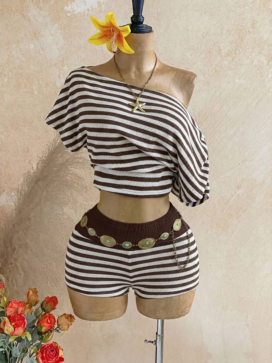 Soleia 女款條紋不對稱領上衣與短褲休閒日常兩件套 - 咖啡棕 - 查看 1