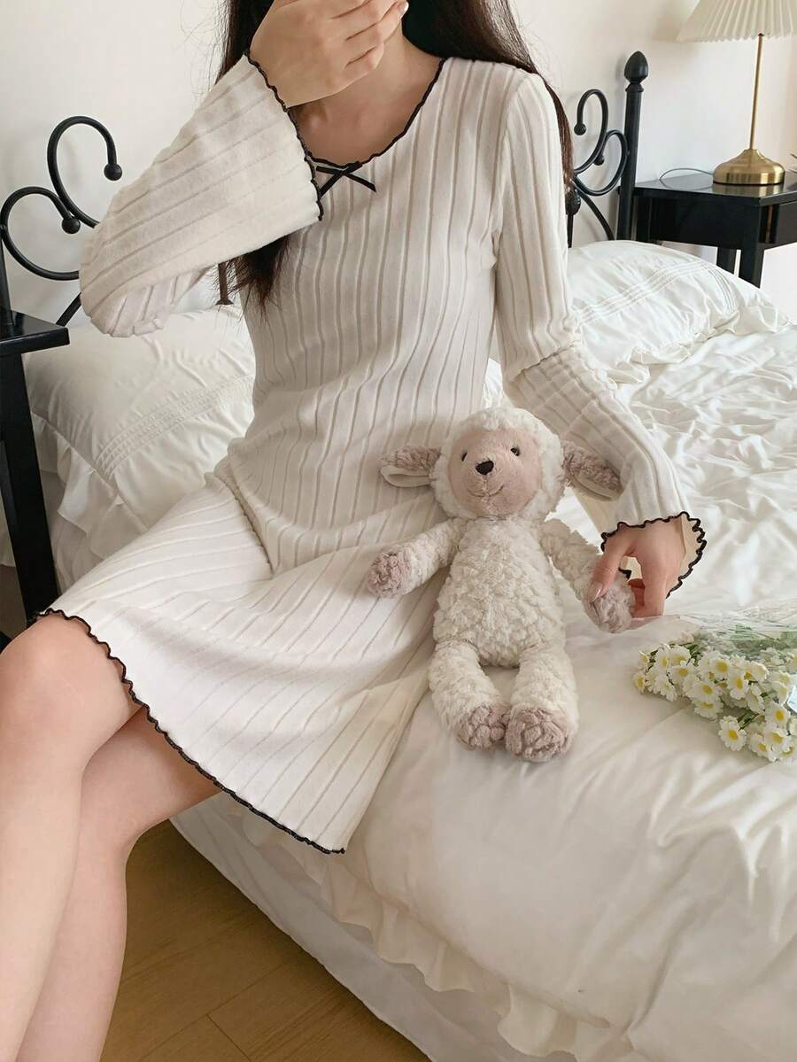 SHEIN Teen Girls Round Neck Contrast Color Ruffle Bow Long Sleeve Nightgown - White - View 1