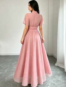 Modelyn 女款時尚白色波點圖案半高領荷葉邊短袖法式優雅長洋裝，腰部百褶設計修身顯瘦，粉色網紗洋裝，適合夏季日常出遊與度假穿搭 - 彩色 - 查看 2
