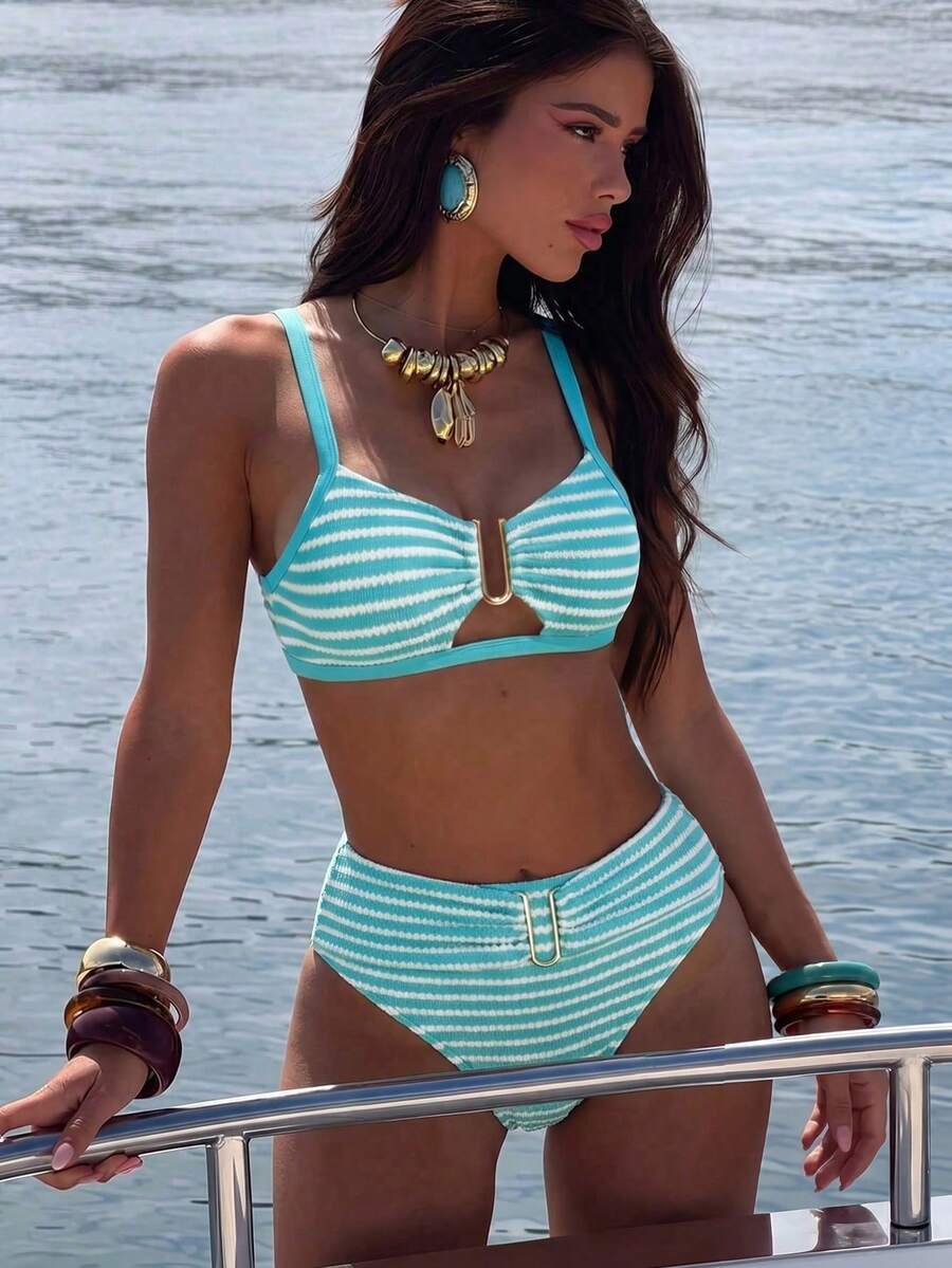 Swim Chiccia 2026春夏棕色粗肩带可调节金色U型装饰高腰亮片设计女士优雅比基尼两件套泳衣斑马纹罩衫两件套比基尼套装斑马纹比基尼沙滩装女士夏季泳装沙滩日光浴泳衣女士两件套度假套装女士比基尼套装 - 薄荷藍 - 查看 1