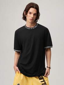 Atasan Pria Slogan Casual - Hitam - View 5