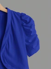 SHEIN Clasi 大尺碼花瓣袖開襟短版夾克 - 寶藍色 - 查看 3