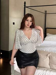 Vibekara Plus Size Spring Summer Vacation Women's Sweet Elegant White Fabric Ruffle Short Sleeve Split Design V-Neck Waist-Cinching Blouse Party Brunch Formal - Multicolor - View 5