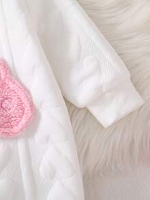 SHEIN 新生兒白色極簡風趣味可愛時尚小熊圖案長袖連腳包屁衣與帽子2件組居家服 醫院出生秋季 - 白色 - 查看 4