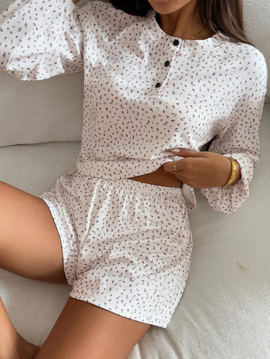 DAZY Women's All-Over Print Round Neck Long Sleeve Top And Shorts Casual Daily Home Sleepwear Set - White - View 1