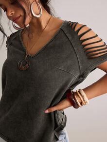Freevana 大尺碼女款美式復古做舊黑色露肩上衣，龐克風小眾設計短袖V領T恤，鏤空設計，純黑色，寬鬆版型，春夏女款上衣，春夏大尺碼T恤，針織彈性舒適 - 咖啡棕 - 查看 13