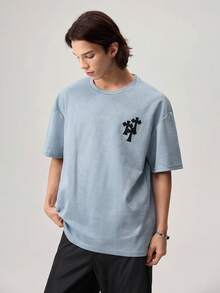 Loose Fit Men's Drop Shoulder Cross Embroidery Vintage T-Shirt, 2000s Style - Dusty Blue - View 4