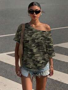 SHEIN EZwear Streetwear Minimalist Army Green Camouflage Full Print Pattern Cold Shoulder Dropped Shoulder Short Sleeve Women's T-Shirt Spring Summer Night - Multicolor - View 3