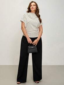 Comfylo Plus Size Women Polka Dot Print Batwing Sleeve Pleated Fitted T-Shirt - Multicolor - View 4