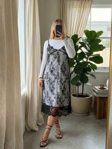 Auralis Autumn Elegant Black Lace Camisole Dress Eyelash-Trimmed Placement White Loose-Fit Long-Sleeve Crew-Neck T-Shirt Birthday Date Night Morning - Black and White - View 2