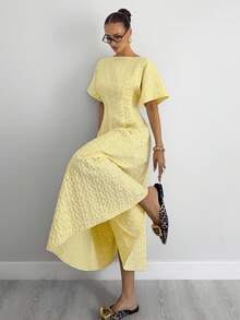SHEIN Tall CURVE Plus Size Women's Cream Yellow Elegant Romantic Jacquard Waist-Cinched Long Dress, Summer Party Vacation - Yellow - View 1