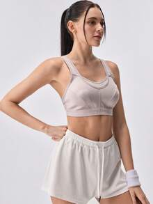 Loungeista WINGSLOVE Plus Size Women High Impact Sports Bra, Wireless & Unpadded Full Coverage, Wide Strap & U-Back Design, Breathable & Comfortable For Running, Gym Workout - Grey - View 4