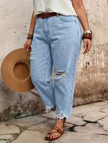EMERY ROSE EMERY ROSE Plus Size Women's Pocket Distressed Tapered Leg Jeans - Light Wash - View 4