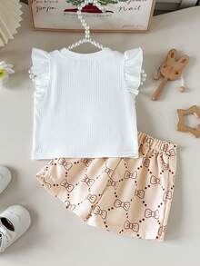 SHEIN Vintaside Kids 6-9M-2-3Y 嬰兒女童兩件套，甜美蝴蝶結裝飾飛袖圓領上衣與彈性腰頭蝴蝶結印花開衩短褲，適合日常穿著、派對及其他場合 - 卡其色 - 查看 2